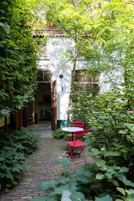 Carriage House In Quiet Ecological Garden Vakantiehuis Antwerpen